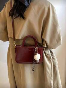 This Year's Trending Popular Bag For Women Is A Versatile New Fashion Item. It's A Stylish Crossbody And Handbag With A Small Top-Handle Design, Bucket Shape, And Comes In Red. It's High-Appeal And Suitable As A Single-Shoulder Bag Or Square Bag - Red - View 4