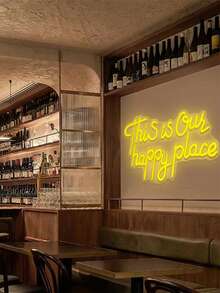 1 Peça Este é o Nosso Lugar Feliz Sinal de Néon, Luz Decorativa de Parede a LED Alimentada por USB, Perfeita para Aniversário, Feriado, Sala de Jogos, Man Cave, Bar, Clube, Quarto, Decoração de Festa, Presente Ideal para Aniversário e Feriado - luz policromática - Visão 2