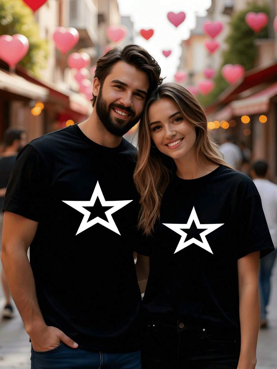 Estrella grande de cinco puntas en color negro que simboliza fuerza unidad y amor compartido perfecta para parejas que desean expresar conexión profunda y armonía camiseta de hombre suave 100% algodón 220g ideal para uso diario y ocasiones especiales - Negro - Ver 1