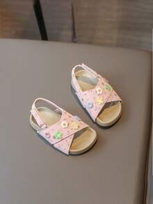 一双最新款夏季儿童粉色花朵缝制平底凉鞋——舒适百搭，可轻松搭配各种儿童服装 - 粉色 - 查看 4