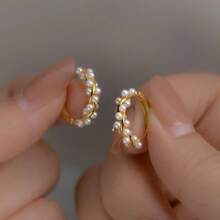 1 Pair (2pcs) Korean Chic & Sweet Fashion Pearl Earrings, Elegant Design, Luxury Pearl Earrings Silver Plated, Unique Design, Versatile Everyday Wear Delicate Earrings - Fashion Pearl Earrings - View 8