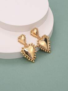 一对迷人、简约、甜美、可爱的朋克风欧美金属合金红色珐琅心形吊坠耳环，适合女性日常佩戴、社交、派对、促销活动、情人节、项链、情侣礼物、女友礼物。 - 金色 - 查看 2