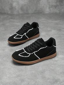 Women's Casual Sneakers, Low-Top Round Toe Lace-Up Solid Color Lace Trim Fashion Personalized Sexy Lady Gump Shoes, Outdoor Stylish Versatile Comfortable Lady Training Shoes - Black - View 5