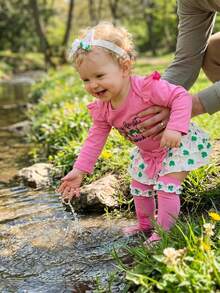My First St Patricks Day Outfit Baby Girl Romper Shamrock Ruffle Shorts Blommers Socks Set St Patricks Dress Clothes - Hồng - Xem 4