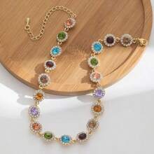 A Set Of Bracelets With Colorful Gemstones, Encrusted With Colorful Rhinestones, An Elegant Accessory For Summer Vacation Style. - 彩色 - 查看 7