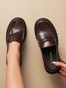 Women Platform Loafers 1.57-Inch Chunky Mid-Heel Flatform Loafer Round Toe Versatile Classic Casual Slip On Shoes, 2026 New Spring Summer Shoes - 棕色 - 查看 2