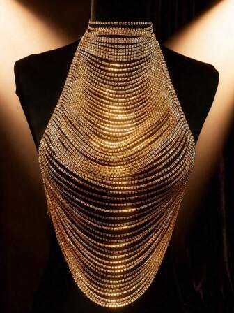 Cadena corporal multicapa elegante y de moda con cristales dorados