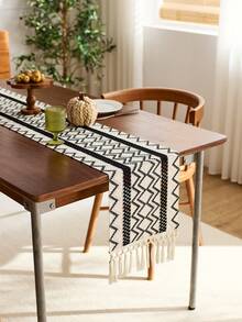 1 Pc Bohemian - Inspired Minimalist Woven Table Runner With Tassels. Features Geometric Line Patterns,For Dining Tables, Round Coffee Tables & Rustic Home Decor,Perfect For Wedding Receptions, Outdoor Parties & Valentine's Decor,Design For Home Decor - Multicolor - View 4