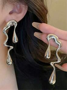 1pair European And American Exaggerated Asymmetric Music Note Earrings For Women Girls Party Gift  Jewelry 2024 New Fashion Accessories - 銀色 - 查看 2
