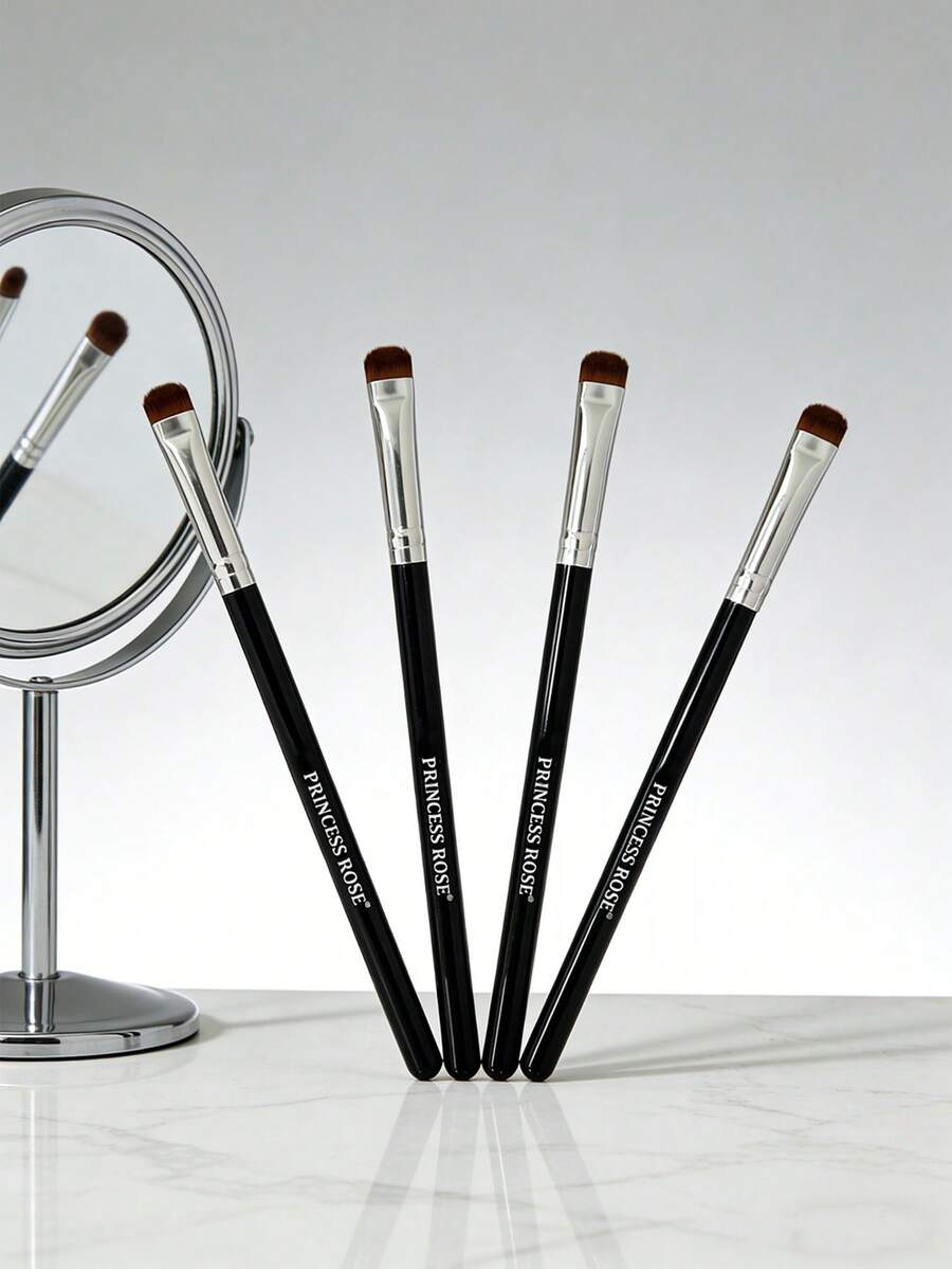 Princess Rose's New 4-Piece Set Of Eyelid Brushes For Flattening The Head, Reaching Down To The Lower Part Of The Eyelid To Enhance The Details Of The Eyes. It Is A Brush For Applying Eye Shadow, A Precise Tool For Enhancing Eye Highlights, And A Powerful Tool For Creating Full And Prominent Eyelids As Well As Clear Eye Sockets. - Black - View 1