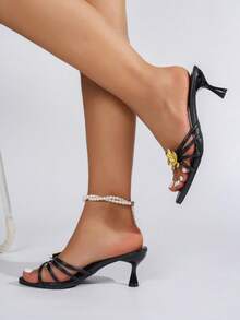 2026春夏新款水钻金属花朵露趾绑带凉鞋，尖头高跟派对鞋 - 黑色 - 查看 7