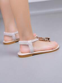 1 Pair Girls Flat Sandals, 2026 New Bohemian Style Simple Thong Sandals, Quick-Drying Beach Sandals For Daily & School Wear - White - View 7