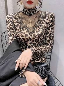 Plus Size Women Leopard Illusion Collar Top, Spring/Autumn Detachable Collar Long Sleeve T-Shirt - Black - View 4