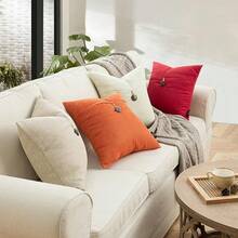 Phantoscope Pack Of 2 Farmhouse Throw Pillow Covers Premium Coconut Button Vintage Linen Solid Decorative Pillow Cover For Couch Bed And Chair Red 18 X 18 Inches 45 X 45 Cm - Màu đỏ - Xem 7