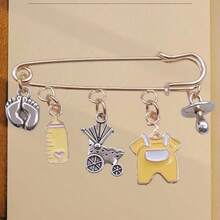 1pc Pacifier Theme Fashion Baby Stroller Bottle Brooch, Cartoon Commemorative Mother's Day Gift