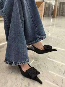 华丽尖头细高跟鞋，2026春季新款女士露跟花卉凉鞋，性感优雅 - 黑色 - 查看 1