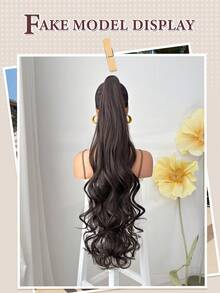 爪形马尾假发，棕色，32英寸长波浪卷，耐热纤维合成马尾假发，适合女士派对和日常使用。 - 棕色 - 查看 7