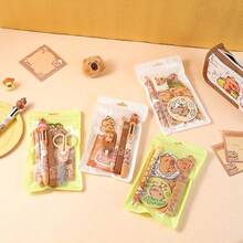 水豚迷你文具套装 - 多样实用的学习用品套装，完美的返校礼物，至少包含5种款式，学生理想之选 - 小巧实用的返校文具套装 - 彩色 - 查看 6