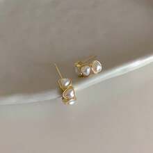 1对浪漫心形C形设计耳环，女士百搭款 - 金色 - 查看 2