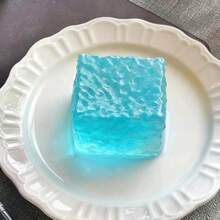 1/2个新款冰淇淋麦芽球挤压玩具，减压慢回弹挤压玩具，多巴胺色彩冰淇淋麦芽球糖果，减压慢回弹挤压乐趣，握力训练挤压玩具，手部力量训练工具，智力开发，动手操作，握力，感官互动玩具，适合青少年缓解感官压力，万圣节 - 彩色 - 查看 9