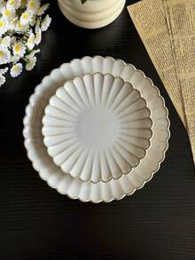 1件/2件日式复古菊花陶瓷盘套装-饭碗、冰淇淋碗、早餐面包盘、西式牛排意面盘、水果沙拉盘、下午茶蛋糕盘，适合家庭和餐厅使用