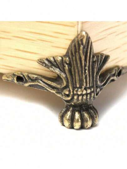 4pcs Antique Bronze Wine Box Corner Protectors - Four-Sided Tiger Claw Decor Brackets