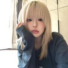 かつらフルヘッドセット女性の洗練されたハイレベルミディアムロングヘアナチュラルシミュレーションデイリーフルウィッグ - ゴールド - チェックする 3