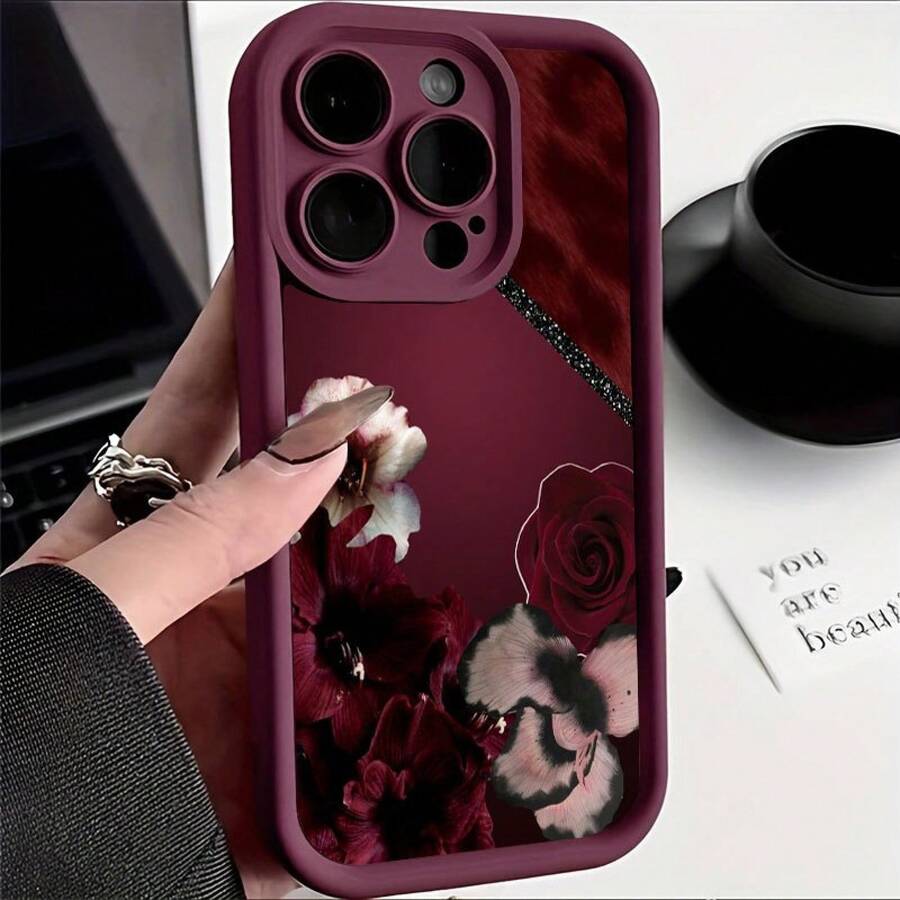 Wine Red Background Patchwork Floral Art Suitable For TPU Pattern Compatible With  17 Pro Max Phone Case Apple  16 Pro Max/15/14/13P/12/11/7/8P/X/XR/XS Max Shockproof Simple Creative High-Value Red Step Protection Case Holiday Gift Suitable For Various Scenarios Valentine's Day - 酒紅色 - 查看 1