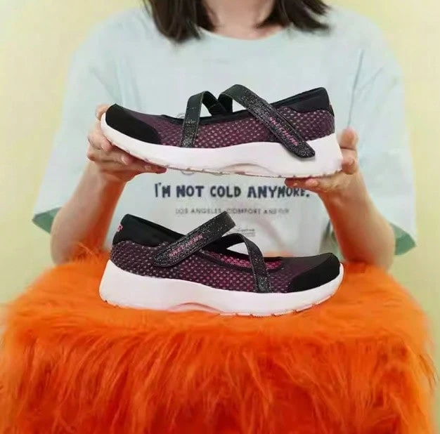 Skechers Girls' Mary Jane Princess Shoes, Soft Sole - Black/Pink - View 1