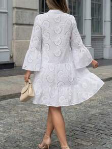 Jkorea Fall Hollow Elegant Dresses For Women Solid V Neck Flared Sleeve Vintage Cocktail Dresses Loose Casual Flared Sleeve Tiered Ruffle Mini Dress - 白色 - 查看 2