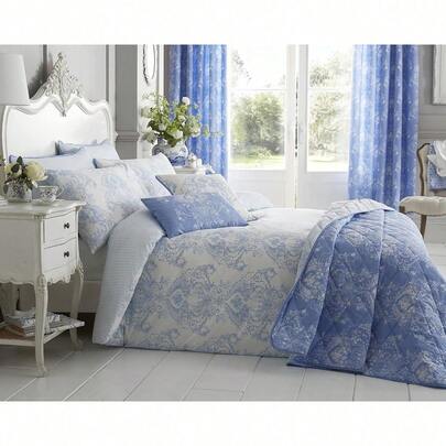 DreamEasy Luxury Toile French Damask 200TC Duvet Cover Set With Pillowcases | 200 Thread Count, Easycare 60% Cotton / 40% Polyester | Available In Blue Or Grey | Breathable & Comfortable | Available In All Key Sizes: Single, Double, King & Super King | Fast UK Fulfilment | Trusted UK-Based Brand