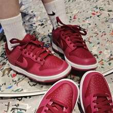 Nike Youth DUNK Comfortable Versatile Low-Top Casual Sneakers - Red - View 6