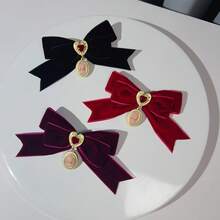 1pc French Court Retro Burgundy Velvet Heart Bow Brooch Autumn Winter Creative Light Luxury Bow Tie Women's Collar Accessories - 墨綠色 - 查看 4