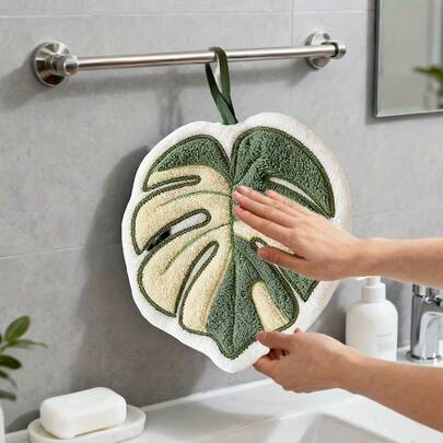 1条柔软珊瑚绒手巾，适用于厨房和浴室，速干吸水，带挂钩，不掉毛，叶子图案（粉色和深绿色），可爱的圆形花叶设计，圣诞家居礼物 - 耐用