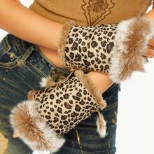 1 Pair Autumn Winter Fleece Lined Fur Half Finger Leopard Print Gloves Suede Faux Rabbit Fur Half Finger Gloves Women Winter Gloves Warm Gloves Outdoor Casual Fashion Personality Versatile Work Fingerless Touchscreen Gloves - 白色 - 查看 4