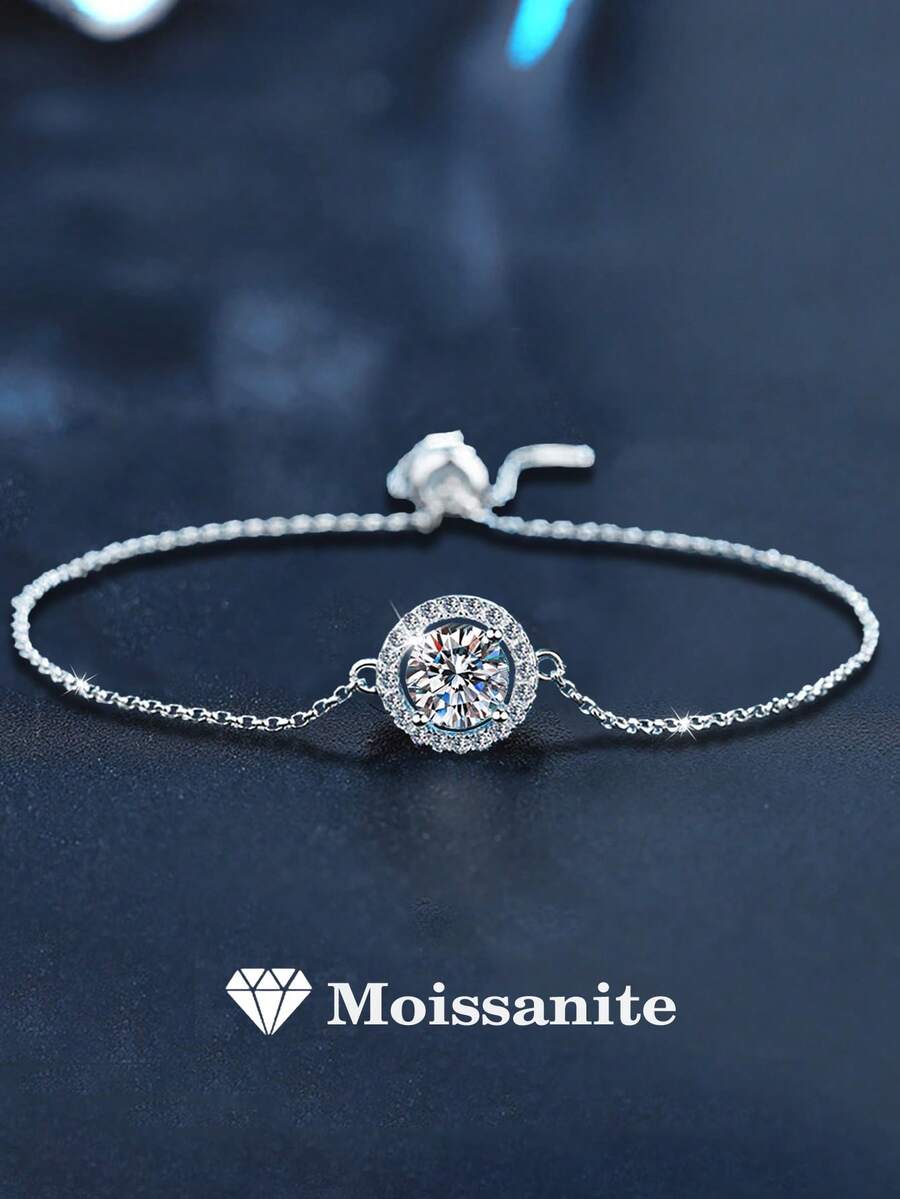 1条优雅的925纯银1克拉6.5毫米莫桑石手链，适合日常佩戴、通勤、派对、度假、生日、情人节、母亲节、结婚纪念日、圣诞节等场合，是女士珠宝礼物的理想之选。 - SL0039M - 查看 1