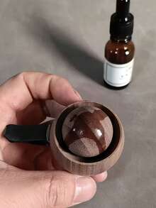 手工汽车空气清新剂扩散器 - 天然黑胡桃木香氛扩散器，设计优雅，无香精，适用于汽车内饰、家居、办公室，无需电池，汽车空气清新剂扩散器，办公室香氛，装饰性扩散器