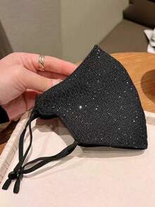 女士纯色亮面透气口罩，时尚透气，耳带可调节，防晒，3D立体时尚配饰，适合户外活动和日常佩戴，是理想的礼物之选。 - 彩色 - 查看 1