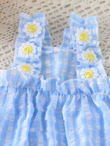 Blue & White Plaid Pet Suspender Dress With 3D Daisy Decor And Ruffle Trim, Suitable For Everyday Wear - Blue - View 5