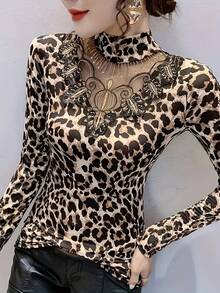 Plus Size Women Leopard Illusion Collar Top, Spring/Autumn Detachable Collar Long Sleeve T-Shirt - Black - View 1