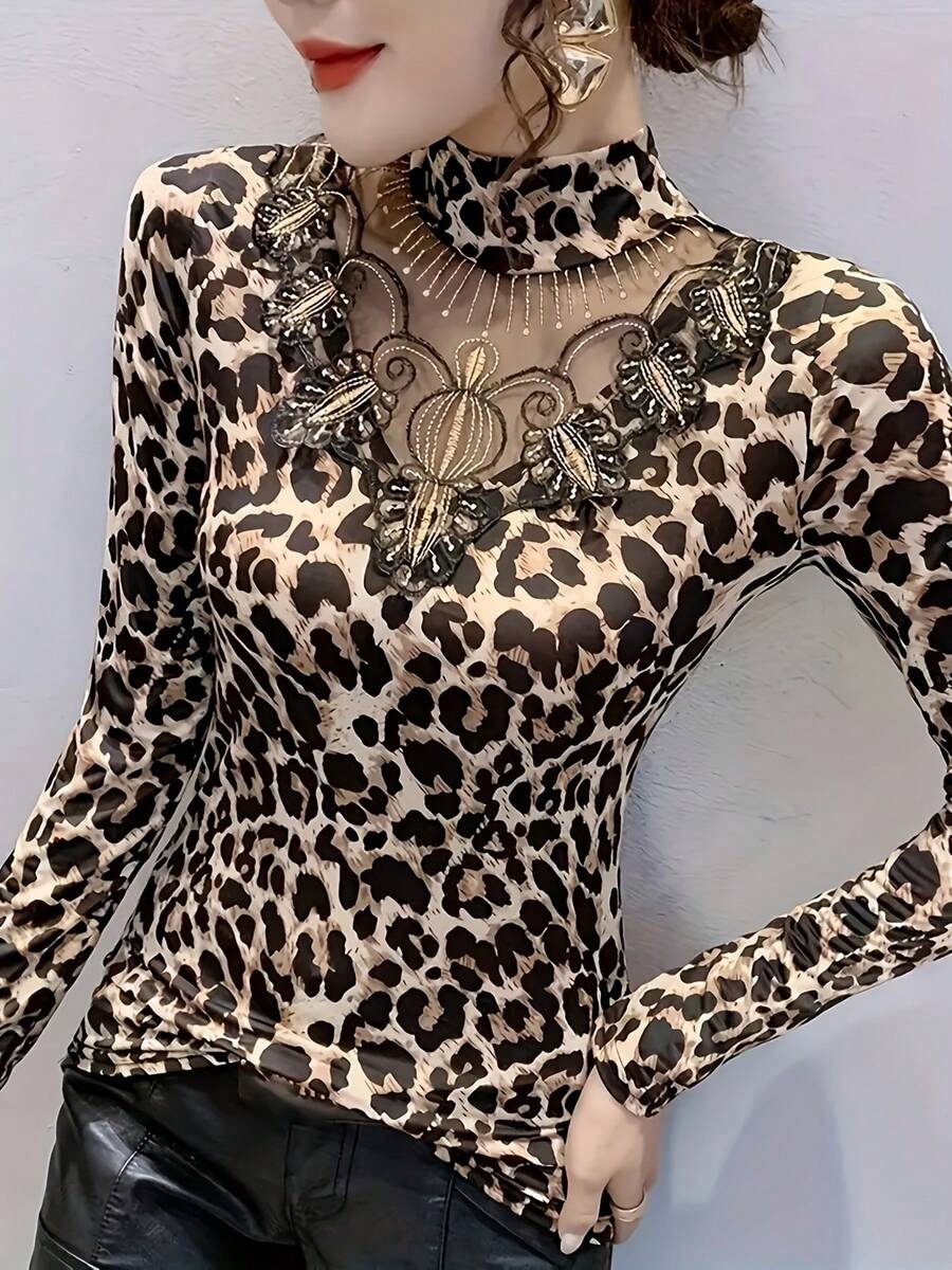 Plus Size Women Leopard Illusion Collar Top, Spring/Autumn Detachable Collar Long Sleeve T-Shirt - Black - View 1