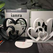 Heart-To-Heart Statue, Simple Black And White Design, Love-Themed Decorative Item, Bookshelf Decorative Sculpture, Desktop Decorative Item, Valentine's Day Gift, Gift-Giving, Home Decoration - 2件(黑色+白色) - 查看 11