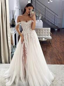 Boho Vintage Off Shoulder Lace Appliqué A Line Tulle Formal Wedding Dress,Registry Office Dresses Bridal Gown,Evening Party Dress Birthday Party Dress Country Wedding,Romantic Church Ceremony Wedding Dress,Suitable For Wedding,Dating,Party,Singles' Party,Vacation,Formal Occasions,Dinner Dress,Prom Dress,Homecoming Dess,Cocktail Party,Wedding Guest Dress,Graduation - trắng - Xem 3