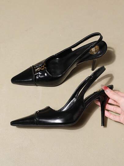 Talons hauts à bout pointu classiques, design élégant à fines bretelles, décoration raffinée avec fermeture éclair, mode et confort, convient à diverses occasions, ton nude minimaliste, silhouette flatteuse, polyvalent pour une tenue décontractée ou habillée, mettant en valeur le charme féminin et l'élégance