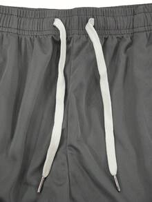 男士运动户外篮球短裤，透气打孔面料，弹性腰带配抽绳，跑步健身短裤，黑白撞色滚边 - 灰色 - 查看 5