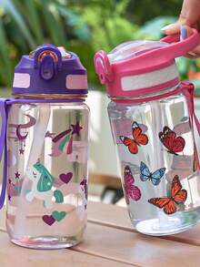 1个600毫升/19盎司卡通动物印花儿童吸管杯，小容量运动水壶，带吸管和提手，便携防漏，小巧耐用，配有腕带，适合玩耍、旅行、健身、上学、日常使用，也是生日和节日礼物的理想之选。