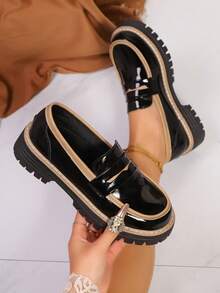 New Women Loafers Thick Sole Fashion Versatile Leather Upper Slip-On Round Toe Shoes, Black, Spring/Autumn - Black - View 5