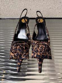 Mẫu sandal cao gót mũi nhọn kiểu dáng mới mùa xuân 2026, hở gót, trang trí hoa, gợi cảm và thanh lịch, [Lưu ý: Hoa 3D được làm thủ công, hình dạng có thể thay đổi ngẫu nhiên] - màu nâu - Xem 5