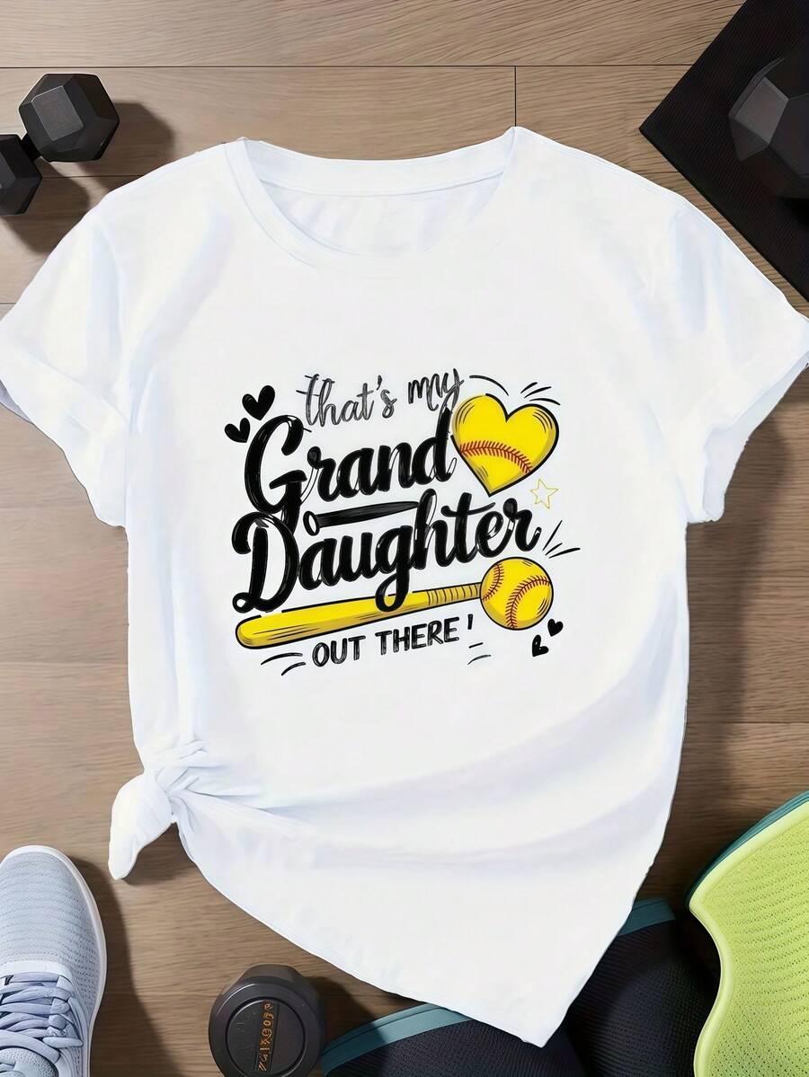 Women's Grandma Baseball Graphic Tee - That's My GRANDDAUGHTER Out There! Softball Shirt With Heart, Lightweight Breathable Top For S Moms & Grandparents, Casual Granddaughter Gift Apparel, SofFa - 白色 - 查看 1