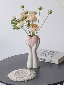 Creative Hand-Held Heart-Shaped Vase, Modern Art Human Body Vase, Wedding Home Decor Vase, Shelf Decor Ornament, Rustic Style Desktop Decor (Pink/White Heart-Shaped), Modern Decorative Vase, Suitable For Home Decor, Living Room, Desktop, Office And Dining Table Decoration. Holiday Gift (Please Note The Size When Purchasing). - Multicolor - View 5
